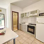 Διαμέρισμα Octopus-3 By Interhome *