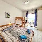 Διαμέρισμα Octopus-3 By Interhome *