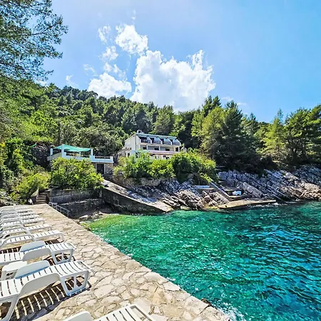 Octopus-3 By Interhome *