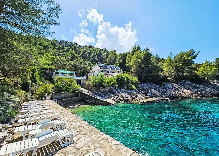 Octopus-3 By Interhome *